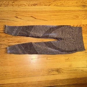 Pink by Victoria’s Secret leggings